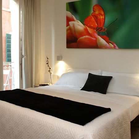 Mariposa Apartments Bardolino Esterno foto