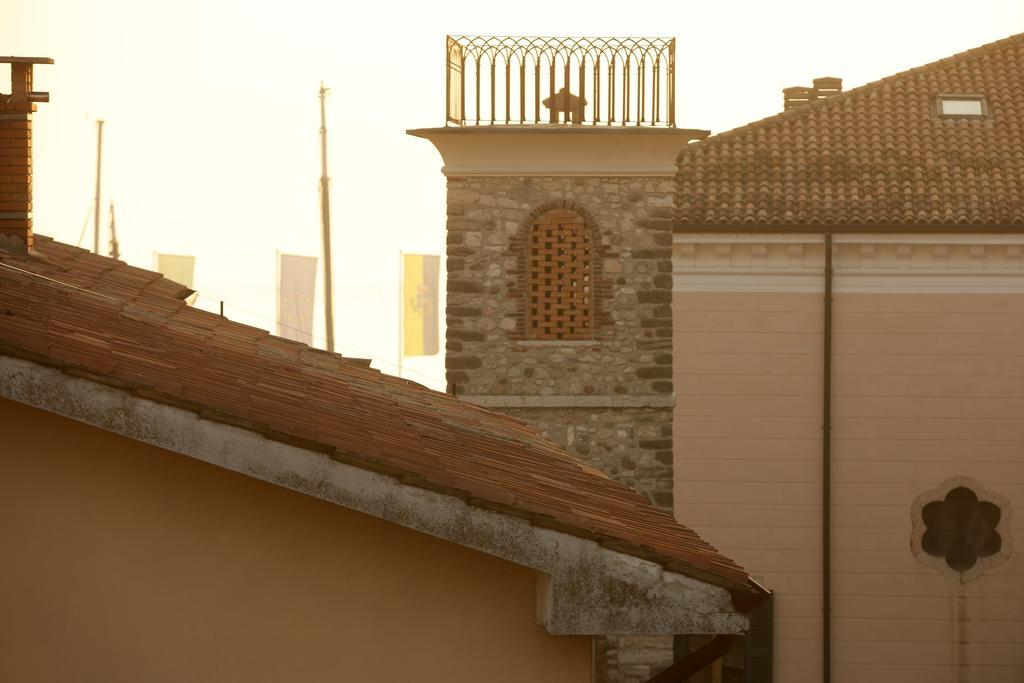 Mariposa Apartments Bardolino Camera foto